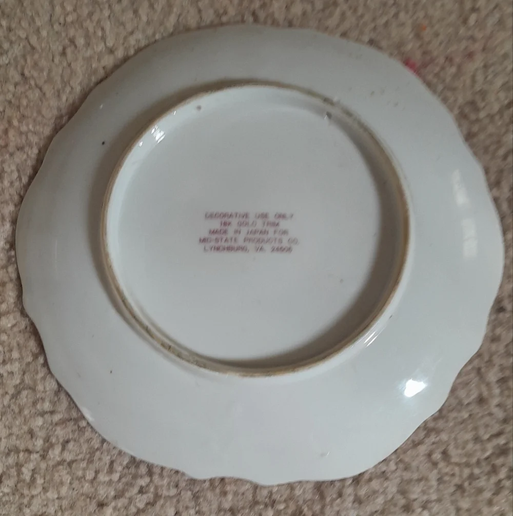 Decorative Plate with Religious Art Mid Century 18k GOLD trim Jesus - Picture 7 of 7